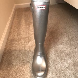 Hunter tall rain boots … wool inserts included